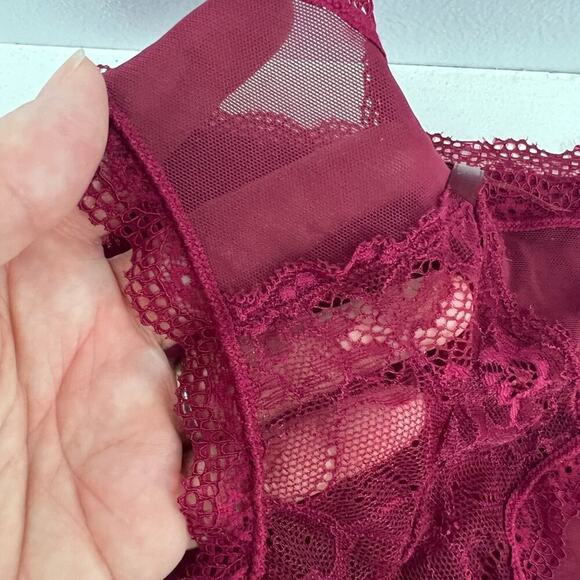 Splendies Wine Lace Front Semi Sheer Back Pantie Womens Size Small - Picture 2 of 6